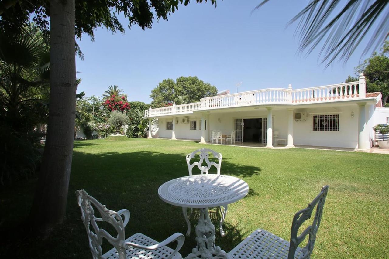 Exclusive villa Las Palmeras Puerto Banus, Marbella, Spain Bagian luar foto