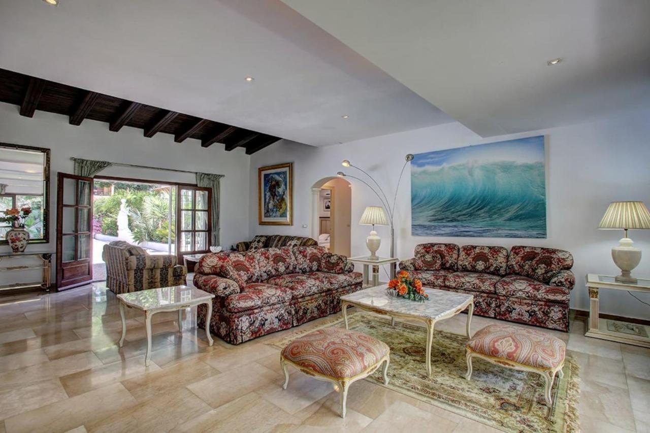 Exclusive villa Las Palmeras Puerto Banus, Marbella, Spain Bagian luar foto