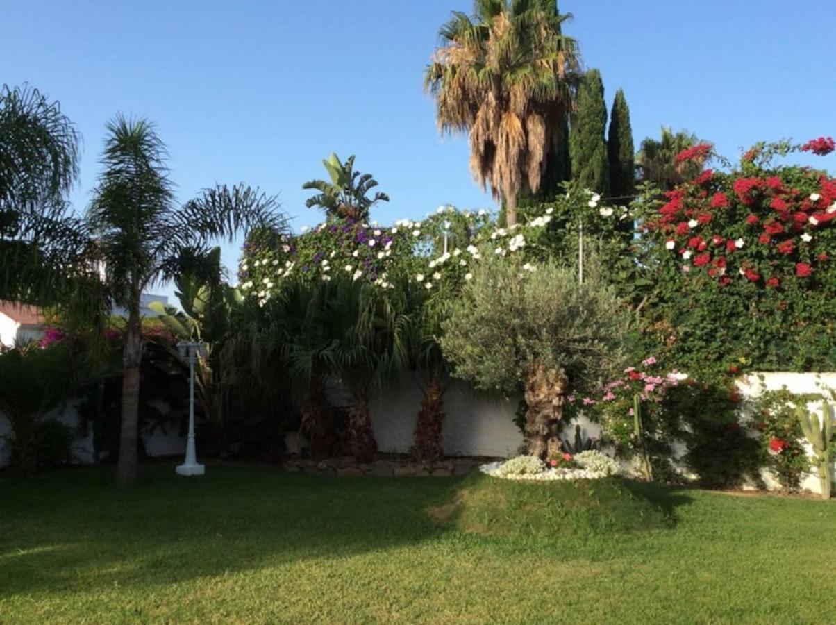 Exclusive villa Las Palmeras Puerto Banus, Marbella, Spain Bagian luar foto