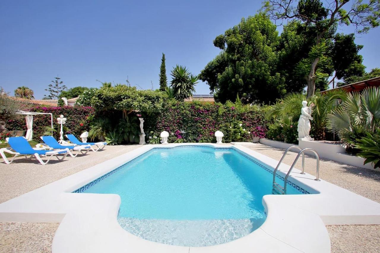 Exclusive villa Las Palmeras Puerto Banus, Marbella, Spain Bagian luar foto
