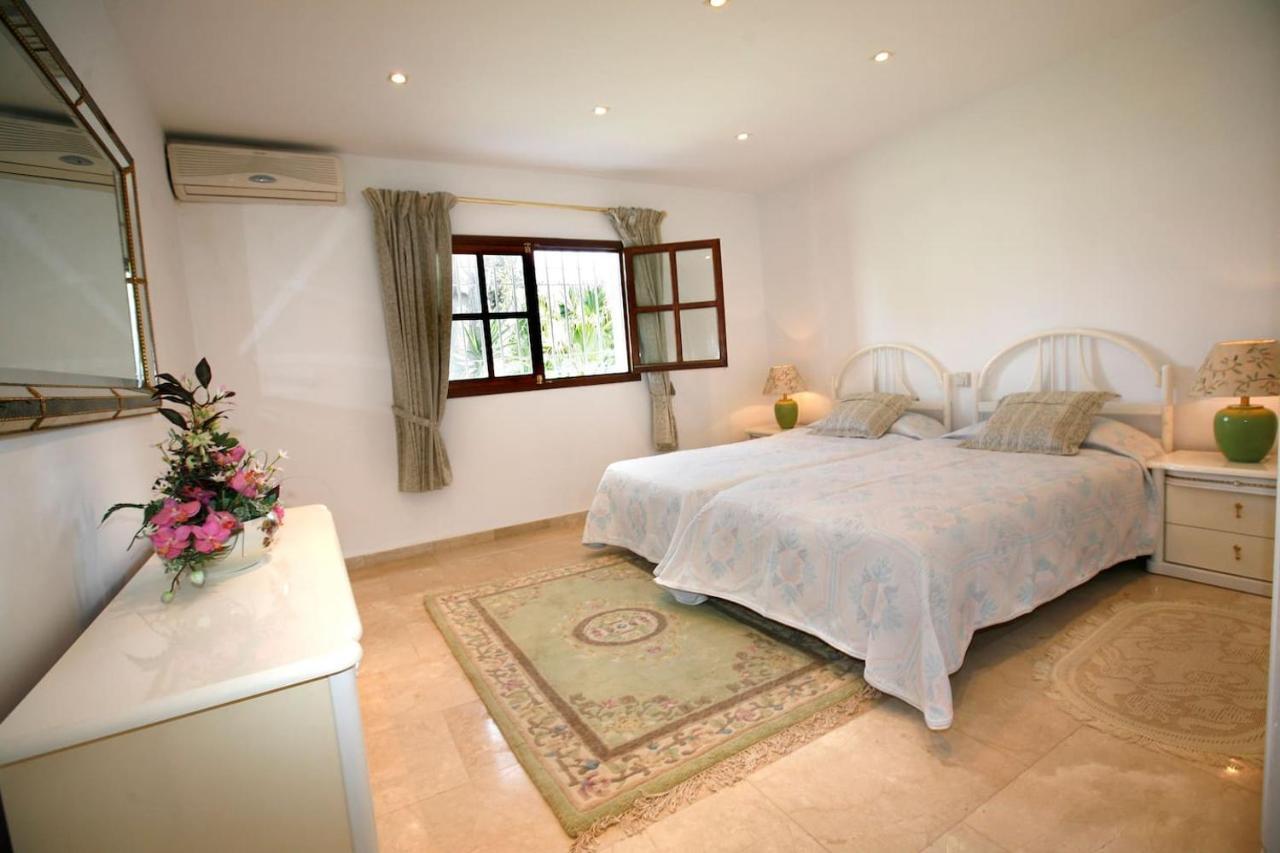 Exclusive villa Las Palmeras Puerto Banus, Marbella, Spain Bagian luar foto