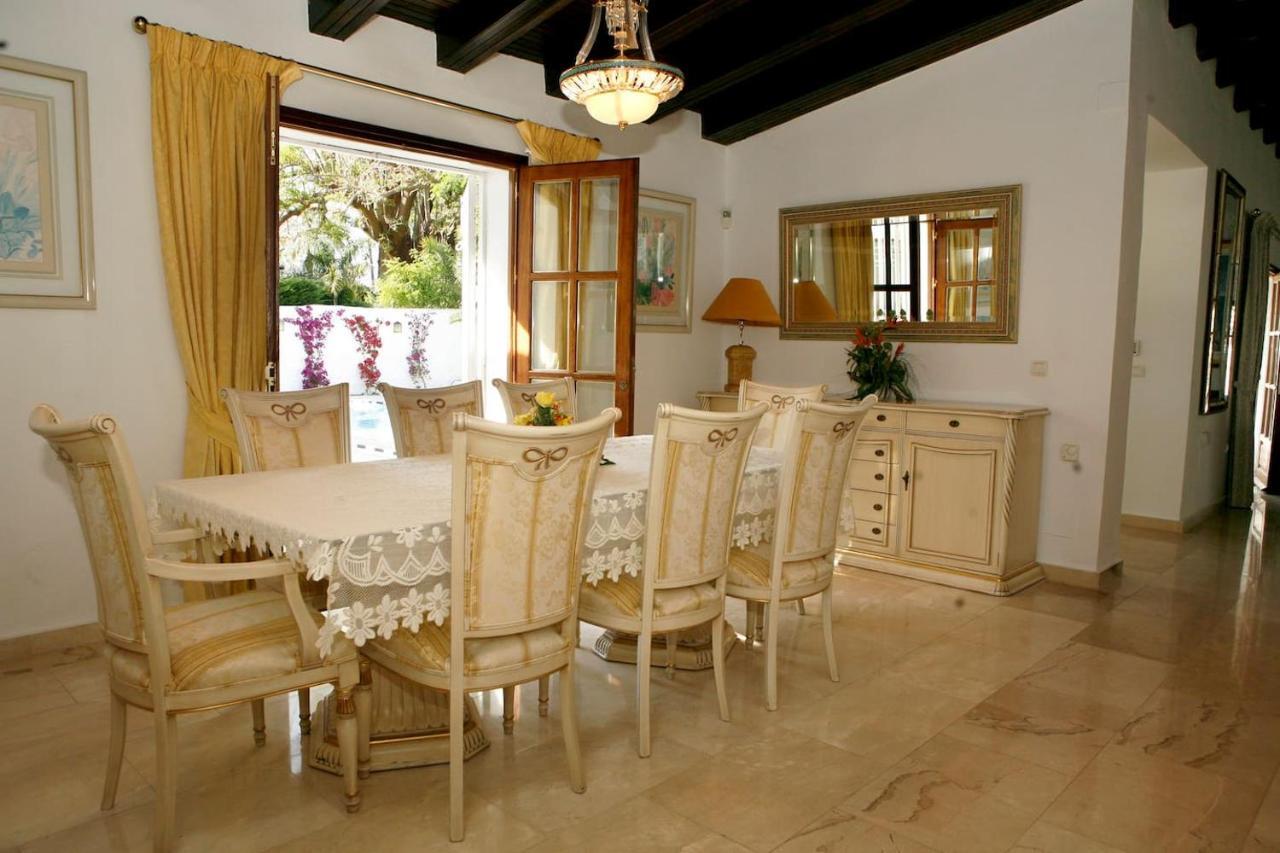 Exclusive villa Las Palmeras Puerto Banus, Marbella, Spain Bagian luar foto