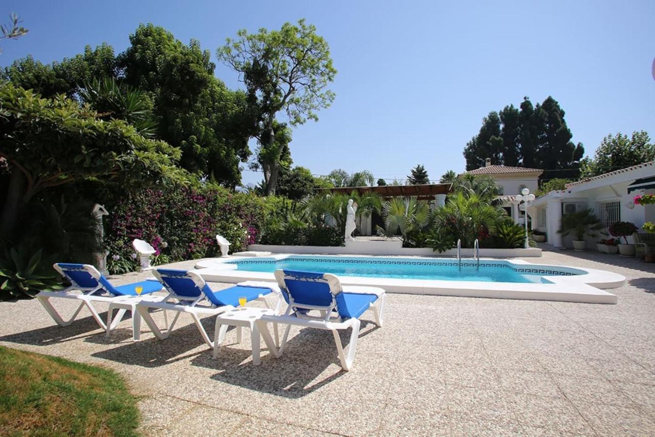 Exclusive villa Las Palmeras Puerto Banus, Marbella, Spain Bagian luar foto